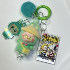 【人気】ピクニックラブブビーズストラップ　キーホルダー　スマホ　スヌコラボ　緑