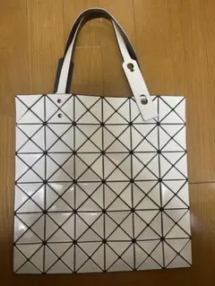 BAOBAO バオバオ イッセイミヤケ ルーセント 白