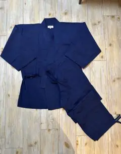 Item thumbnail for item e5377b42-cdf5-450a-9b3d-b4fa59b4f19c