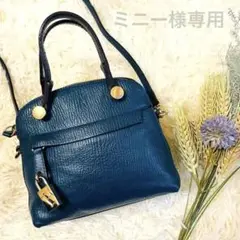 レア✳︎FURLA ミニパイパー ショルダーバッグ クロスボディー 型押しレザー