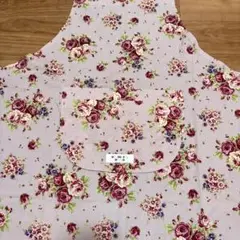【未使用】ワンダフルワールド☆綿ローンバラ柄エプロン ピンク