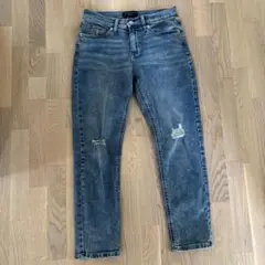 Item thumbnail for item d3e16205-1fa2-4ace-8e53-0d5e5f294d05