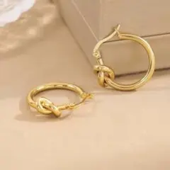 フープピアス　ゴールド