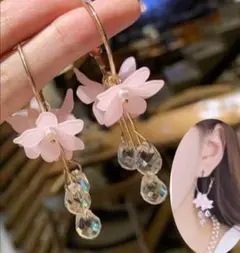 ピンクがお顔の横で映える◎ ピアス 花 フラワー ピンク 大きめ プレゼント