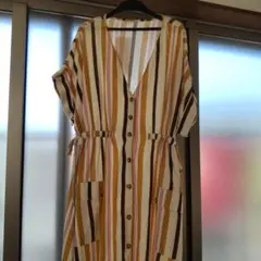 ZARAストライブ柄半袖ワンピース