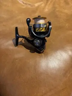 Daiwa ダイワ REVROS レブロス 2000