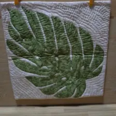 ❤880　ハンドメイド　ハワイアンキルト　クッションカバー