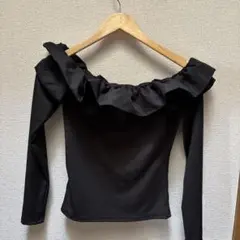 ブラック フリル付きオフショルダー長袖トップス