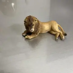 エイコー　ライオン 置物