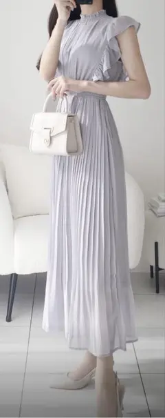 プリーツスカート フリル袖　タグ付き