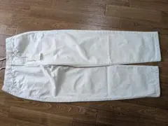 試着のみ　無印良品　洗いざらしデニムイージーパンツ　タグ付き