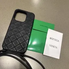 Bottega Veneta ブラックiPhoneケース 15pro