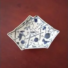 古伊万里　伊万里　江戸　中期　型紙摺　印判手　角入　菱形　変形皿　3客セット販売 古伊万里 伊万里 江戸 中期 型紙摺 印判手 角入 菱形 変形皿 3客