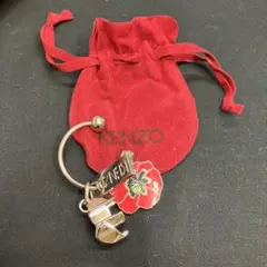 KENZO ポピーの花とシルバーのチャーム付きキーホルダー　保存袋付