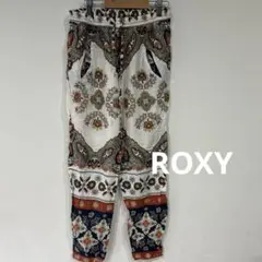 海外古着　ROXY ズボン　柄物