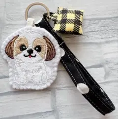 ハンドメイド　刺繍　シーズー　ストラップ　ミニバッグキーホルダー付き　犬