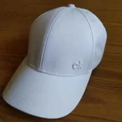 Calvin Klein ホワイトキャップ
