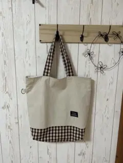 バケットを入れたくなる ナチュラルなトートバッグ(マチあり)