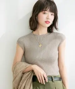SAISON DE PAPILLON フレンチスリーブ　ニット