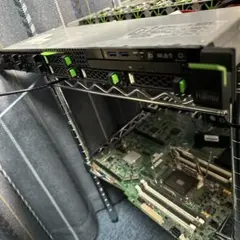 Fujitsu RX2530 M2