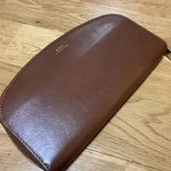 A.P.C 長財布