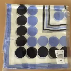 新品♡大判シルクスカーフ