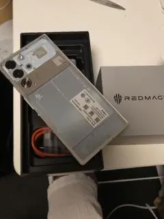 REDMAGIC １０PRO 本体 充電器付き CN版