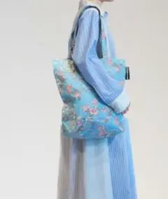 ケイタマルヤマ☆花鳥柄トートバッグ　サックス
