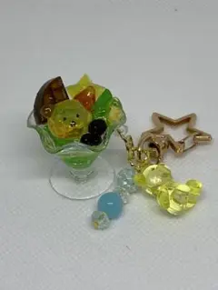 フルーツパフェチャーム 星型金具付き