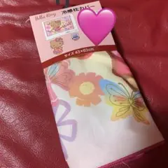 しまむら　サンリオ　日焼けキティ　冷感枕カバー