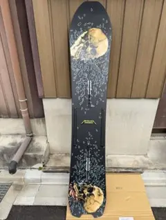 BURTON スケルトンキー 154cm パウダー カービング BURTON スケルトンキー 154cm パウダー カービング