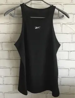 リーボック　タンクトップ　黒　L レディース