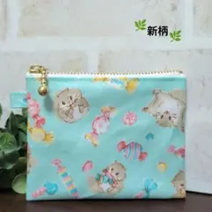 ミニミニポーチ　ラミネート　モモンガとキャンディ②