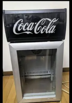 ラスト！新品です！希少価値あり！コカ・コーラミニ冷蔵庫 コカコーラ ミニ冷蔵庫 車載冷蔵庫 保冷 レトロ - メルカリ