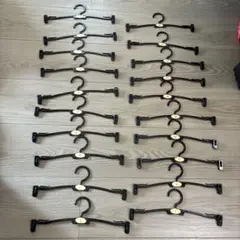 Item thumbnail for item 91f0f264-b62c-45ae-8861-508a3beb559f