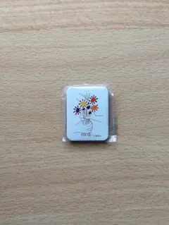 ピカソ ピンバッジ