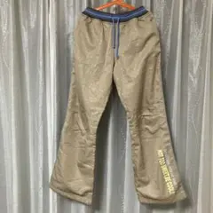 スポーツウェア　パンツ