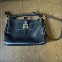 【BARDOT ROSE】黒 レザー ショルダーバッグ ゴールド金具