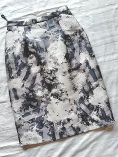 新品 DAMAcollection タイトスカート シルバーベース Мサイズ