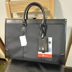 ★新品タグ付き★ Les mues ビジネスバッグ　リクルート　黒　撥水加工