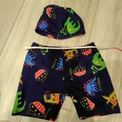 サイズ不明　恐竜柄水着と帽子セット