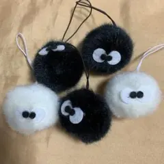 まっくろくろすけ そっくりさん ストラップ 黒白セット