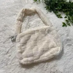 ⭐️新品⭐️ シューラルー ブロックファーショルダーバッグ バッグ