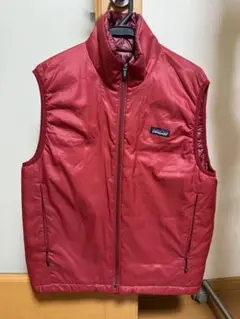 patagonia ベスト(赤)