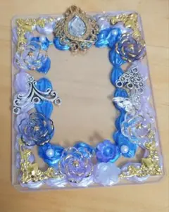 Item thumbnail for item 83f3e077-2471-496f-8c81-09d81bb8b59f