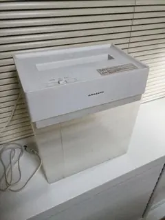 【中古美品】【動作OK】家庭用シュレッダー　アマダナ amadana パーソナルシュレッダー ブラック／amadana（アマダナ