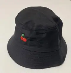 バケットハット 帽子　 新品 レディース メンズ サクランボ 黒