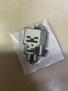 匿名配送 フリューくじ マインクラフト つながるラバーストラップ スケルトン 白