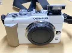 Olympus E-PL1 ボディー ホワイト