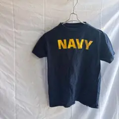 ネイビー 半袖Tシャツ Navyロゴ入り　130-140 紺色　黄色英語ロゴ
